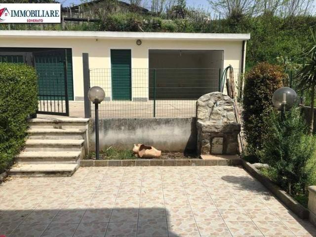 Appartamento in vendita a Olivadi CZ