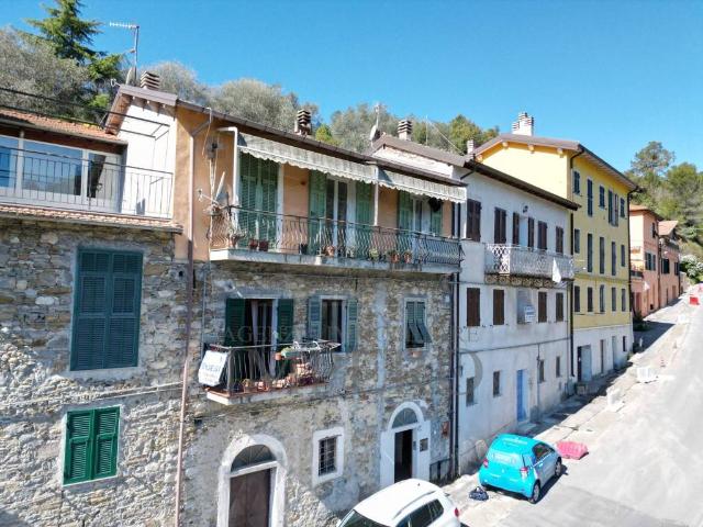 Appartamento in vendita a Olivetta San Michele IM