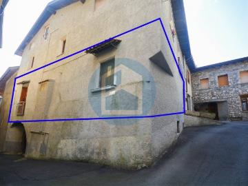Appartamento in vendita a Ono San Pietro BS