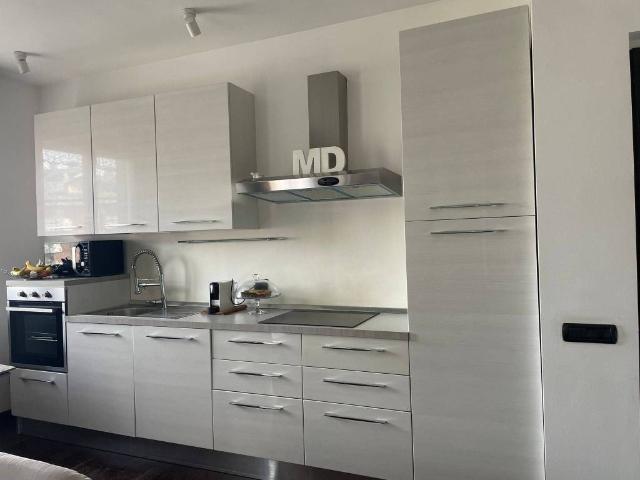 Appartamento in vendita a Milano MI