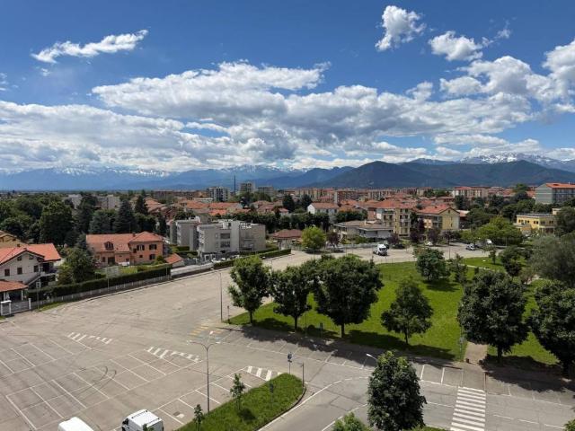 Appartamento in vendita a Orbassano TO