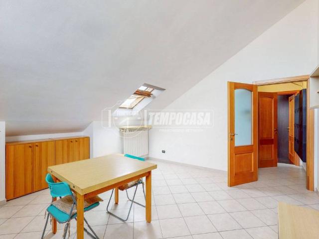 Appartamento in vendita a Orbassano TO