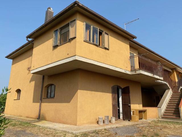 Appartamento in vendita a Orbetello GR