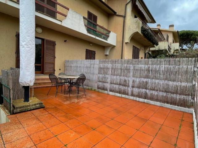 Appartamento in vendita a Orbetello GR