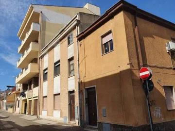 Appartamento in vendita a Oristano OR