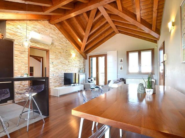 Appartamento in vendita a Ornago MB