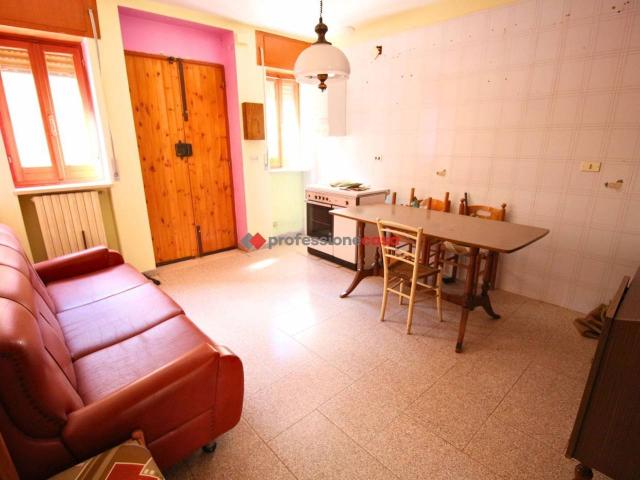 Appartamento in vendita a Orsara Di Puglia
