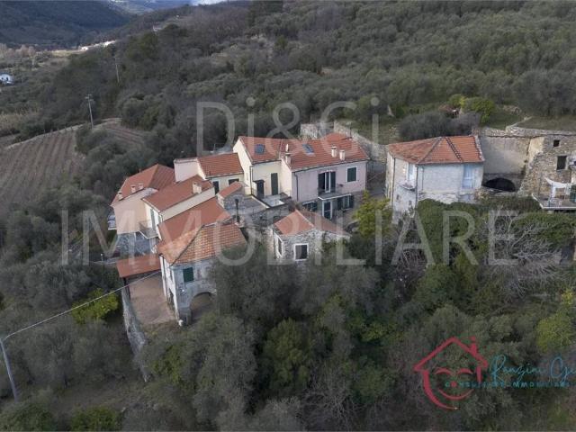 Appartamento in vendita a Ortovero SV