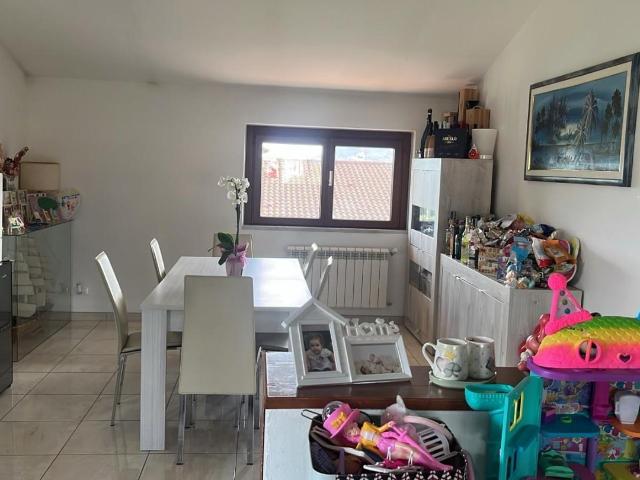 Appartamento in vendita a Ortonovo