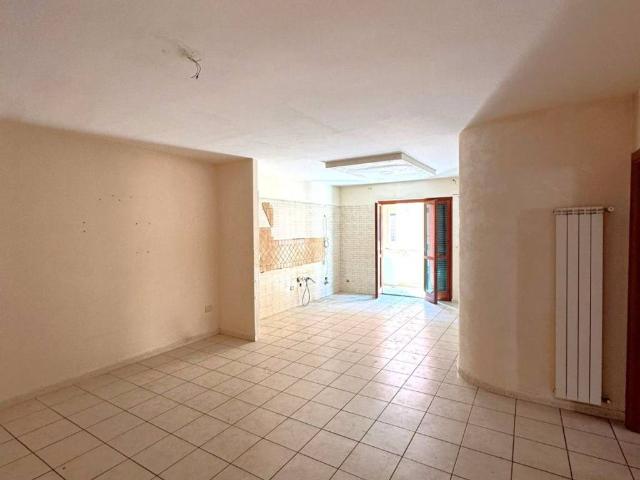 Appartamento in vendita a Orta di Atella CE