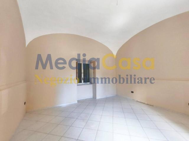 Appartamento in vendita a Orta di Atella CE