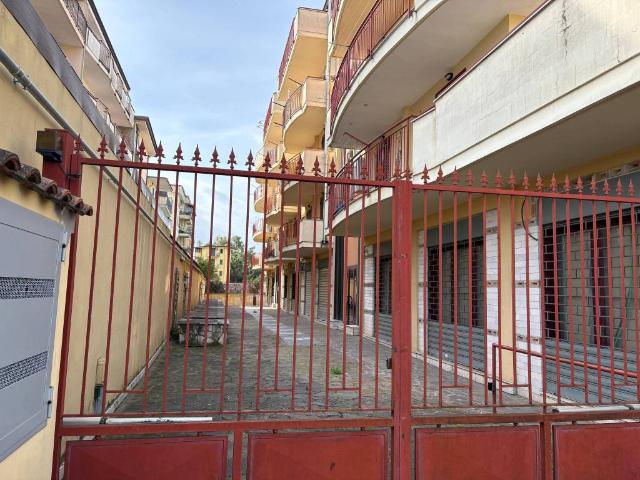 Appartamento in vendita a Orta di Atella CE