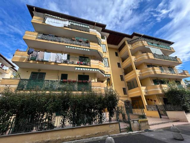 Appartamento in vendita a Orta di Atella CE