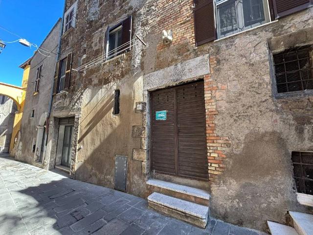 Appartamento in vendita a Orte VT