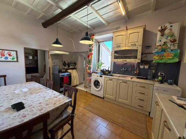 Appartamento in vendita a Orte VT