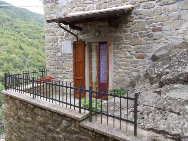 Appartamento in vendita a Ortignano Raggiolo AR