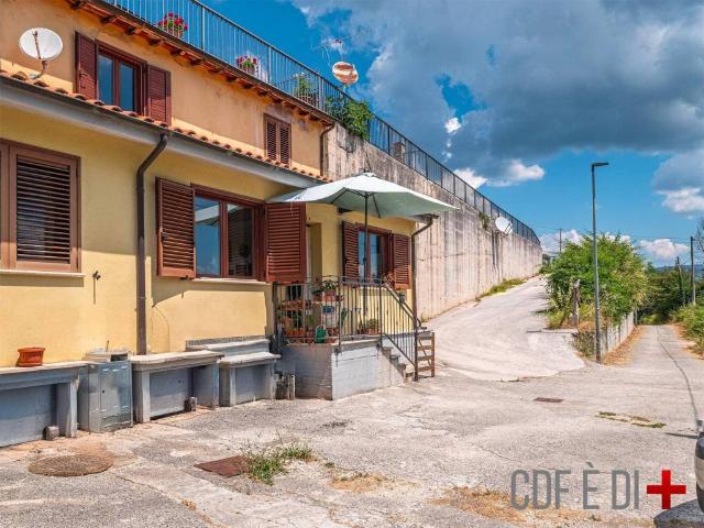 Appartamento in vendita a Orvinio RI