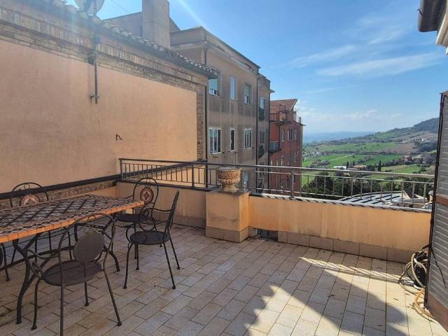Appartamento in vendita a Osimo AN