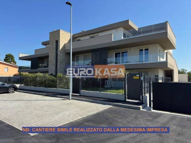 Appartamento in vendita a Osio Sopra BG