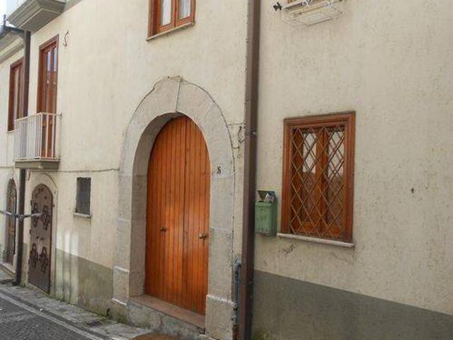 Appartamento in vendita a Ospedaletto d'Alpinolo AV