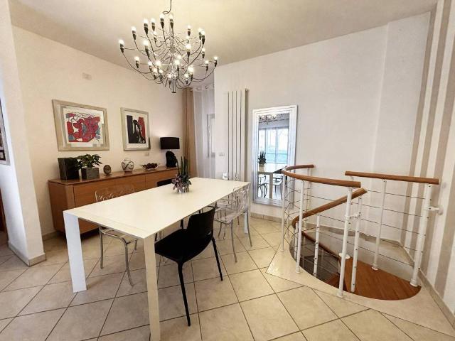 Appartamento in vendita a Ostra AN