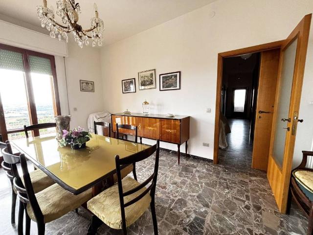 Appartamento in vendita a Ostra Vetere AN