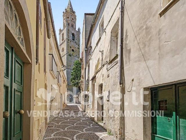 Appartamento in vendita a Atri TE