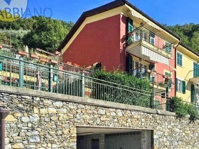 Appartamento in vendita a Avegno GE