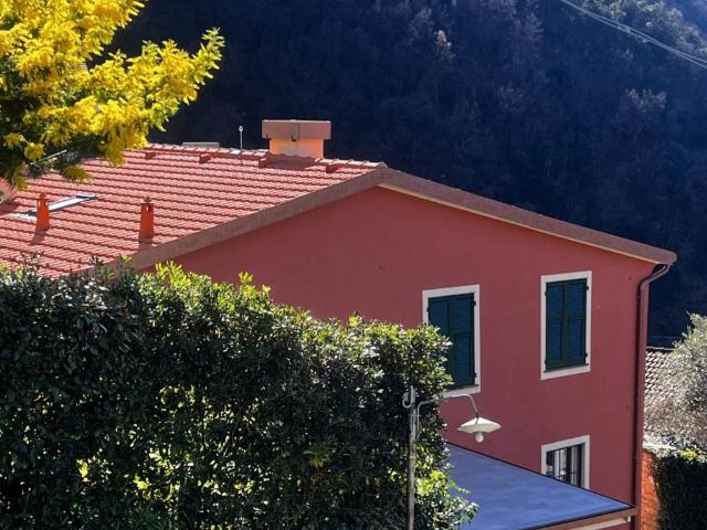 Appartamento in vendita a Avegno GE