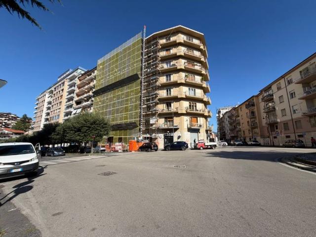 Appartamento in vendita a Avellino AV