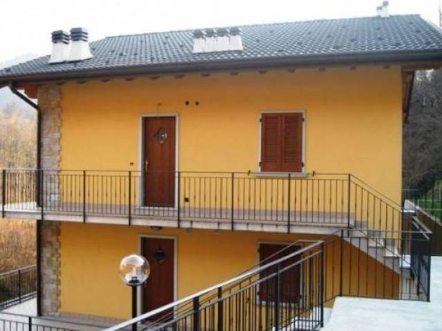 Appartamento in vendita a Averara BG