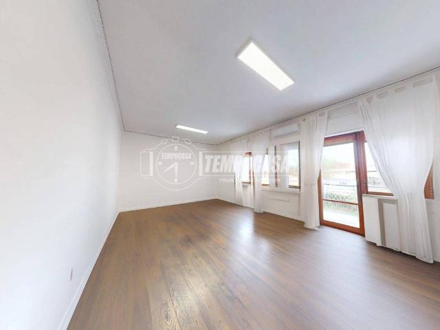 Appartamento in vendita a Aversa CE
