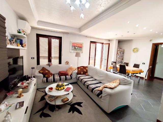 Appartamento in vendita a Aversa CE