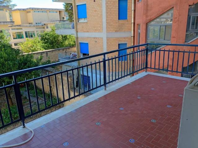 Appartamento in vendita a Aversa CE