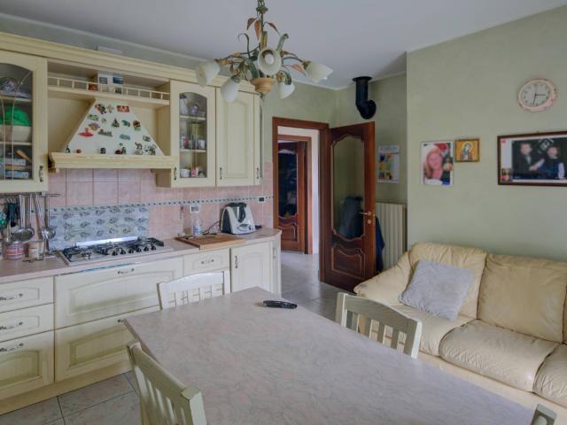 Appartamento in vendita a Avigliana, Villaggio Primavera