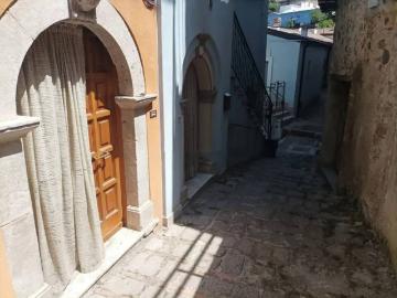 Appartamento in vendita a Avigliano PZ