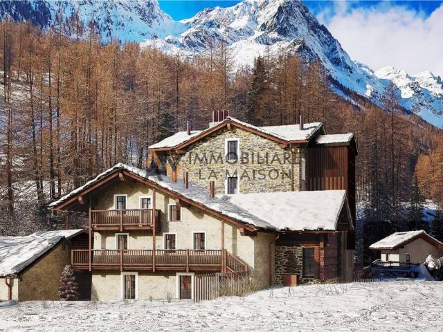 Appartamento in vendita a Ayas AO