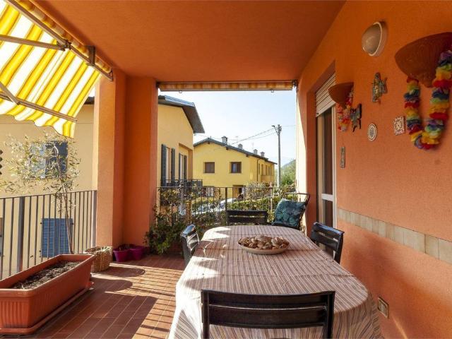 Appartamento in vendita a Abbadia Lariana LC