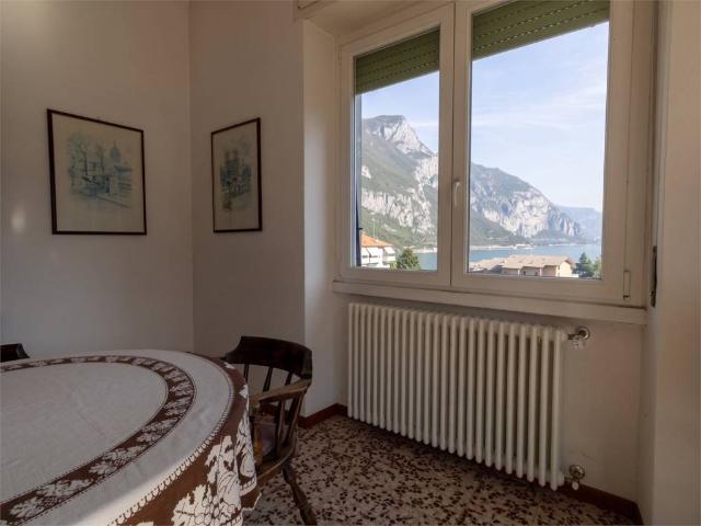 Appartamento in vendita a Abbadia Lariana LC