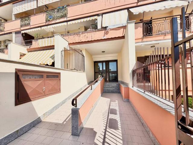 Appartamento in vendita a Acerra NA