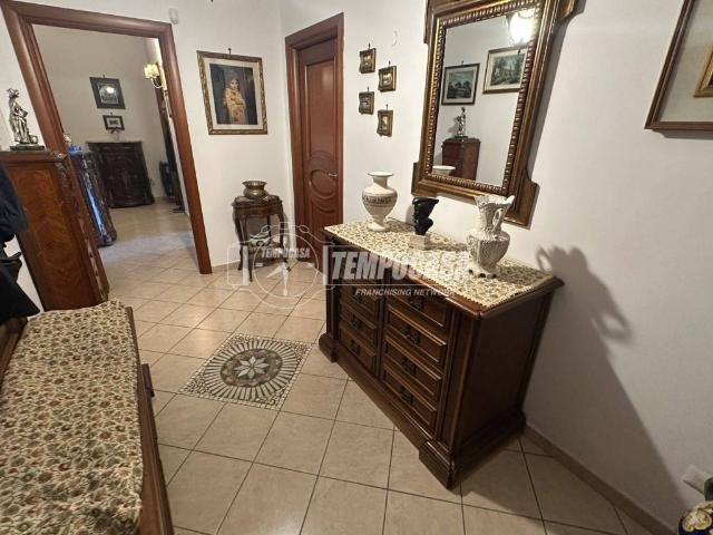 Appartamento in vendita a Acerra NA