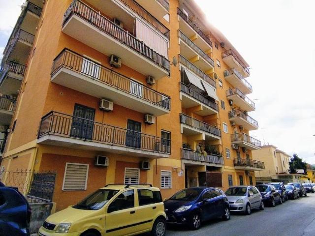 Appartamento in vendita a Acerra NA