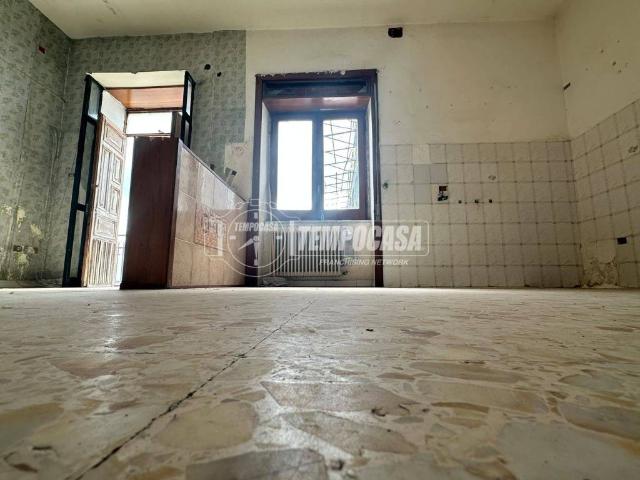Appartamento in vendita a Acerra NA