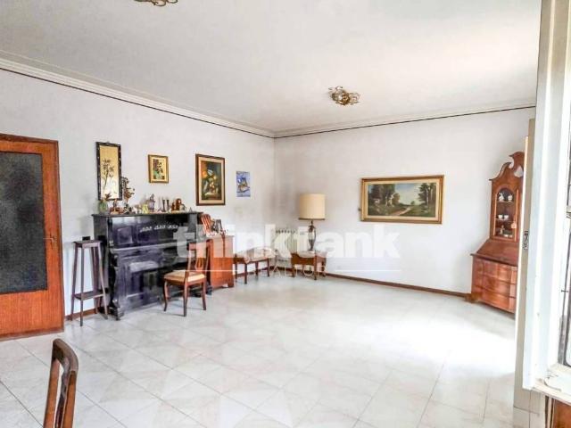 Appartamento in vendita a Aci Castello CT