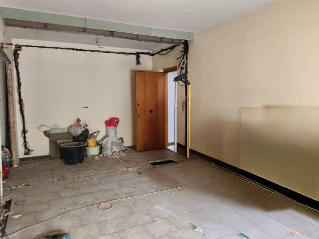 Appartamento in vendita a Aci Castello CT