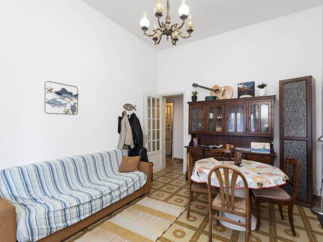 Appartamento in vendita a Aci Castello CT