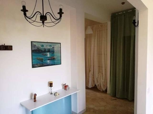 Appartamento in vendita a Aci Castello CT