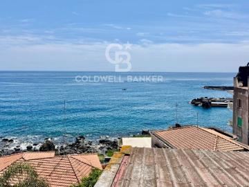 Appartamento in vendita a Aci Castello CT