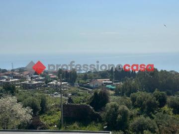 Appartamento in vendita a Aci Castello CT