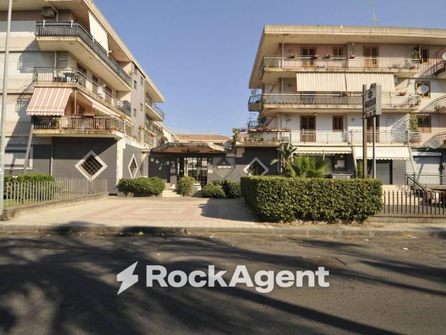 Appartamento in vendita a Aci Catena CT